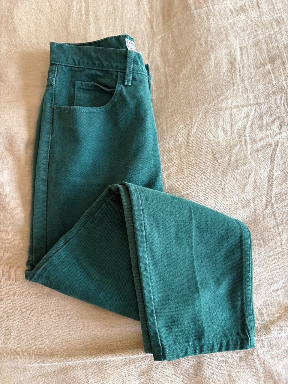 Guess Women's Green Jeans - Size 31